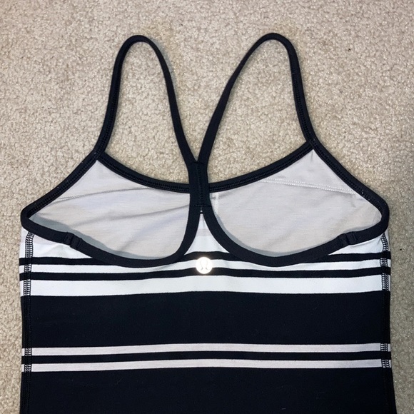 lululemon athletica Groovy Stripe Nimbus Tank - Picture 7 of 8
